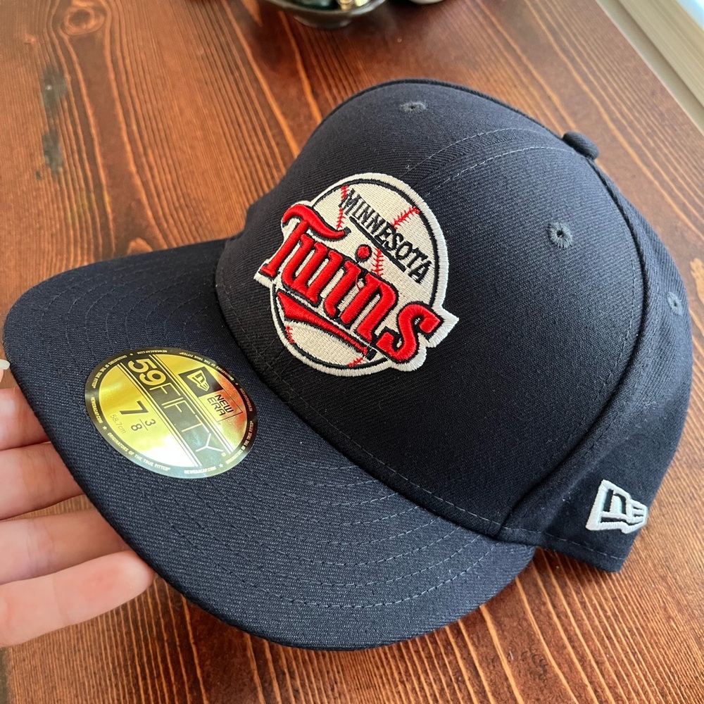 Minnesota Twins New Era Fitted Hat